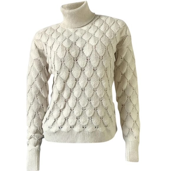 ARIAL-Scalloped Turtleneck Sweater - Picture 4 of 4
